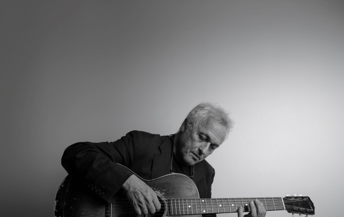 © Eric van den Brulle